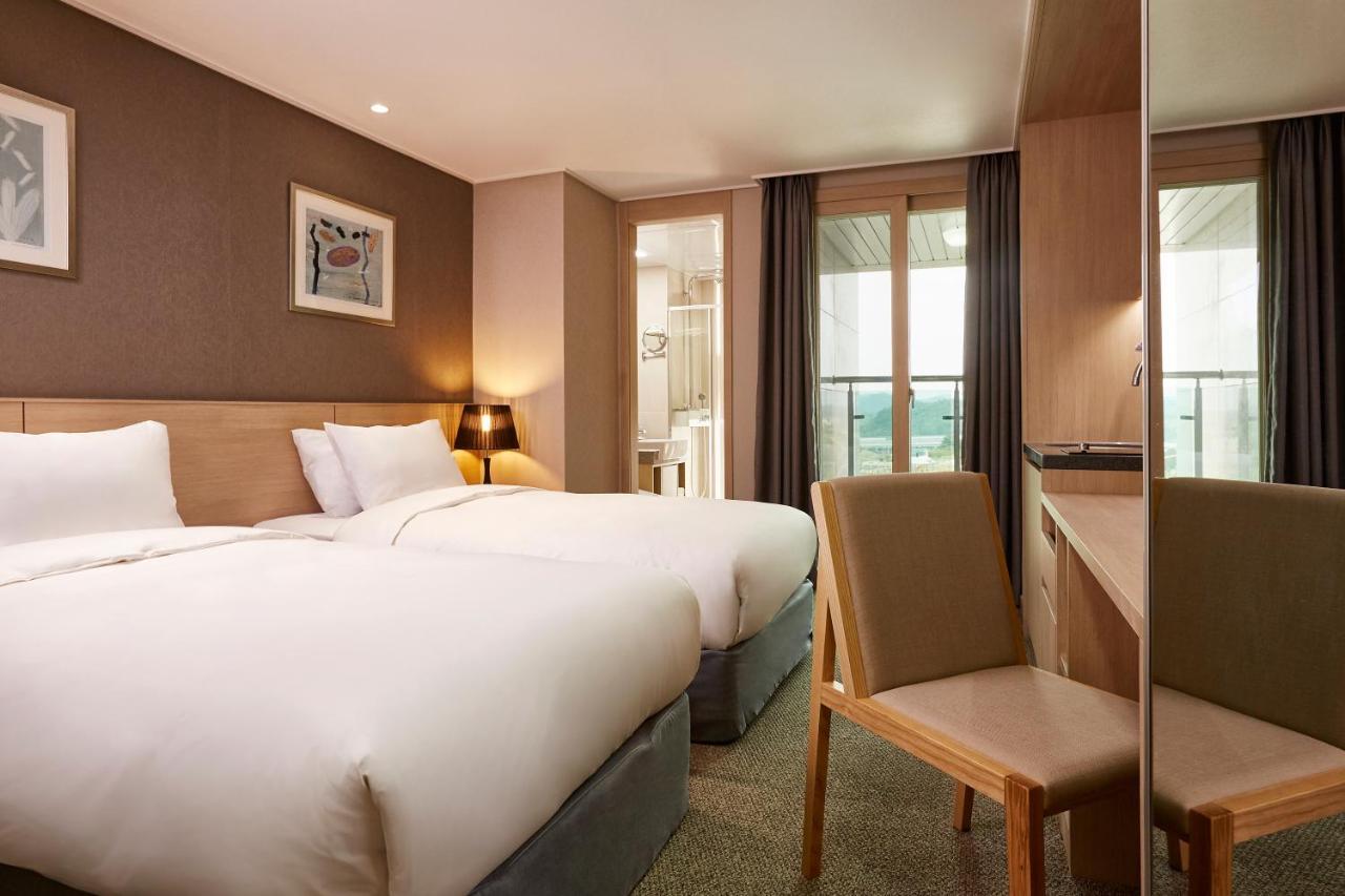 Raonstay In Perla Hotel Jinju Zewnętrze zdjęcie