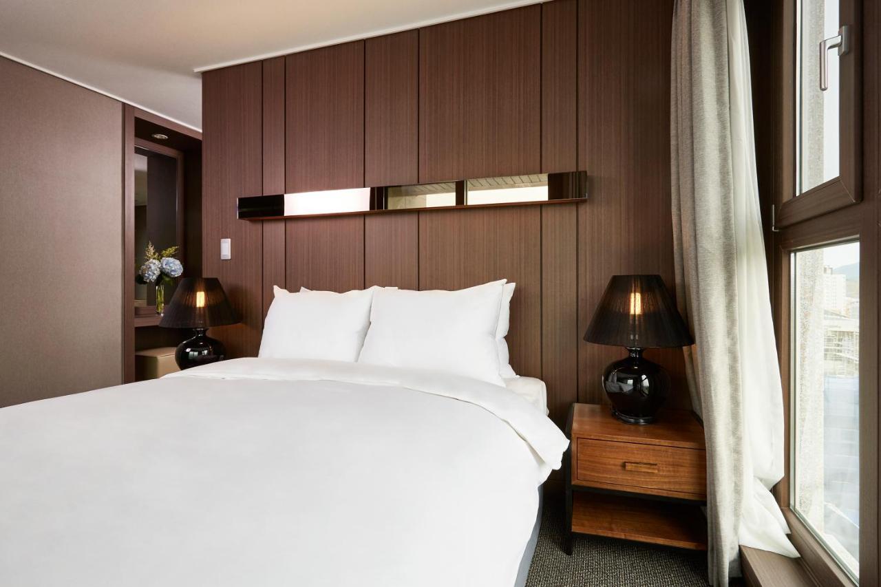 Raonstay In Perla Hotel Jinju Zewnętrze zdjęcie